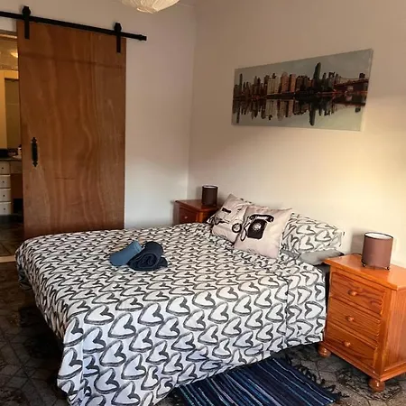 Guest house Casa Helena Tiagua